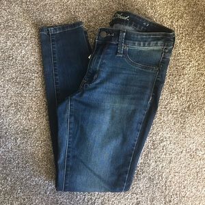 Universal Thread Short Jeggings